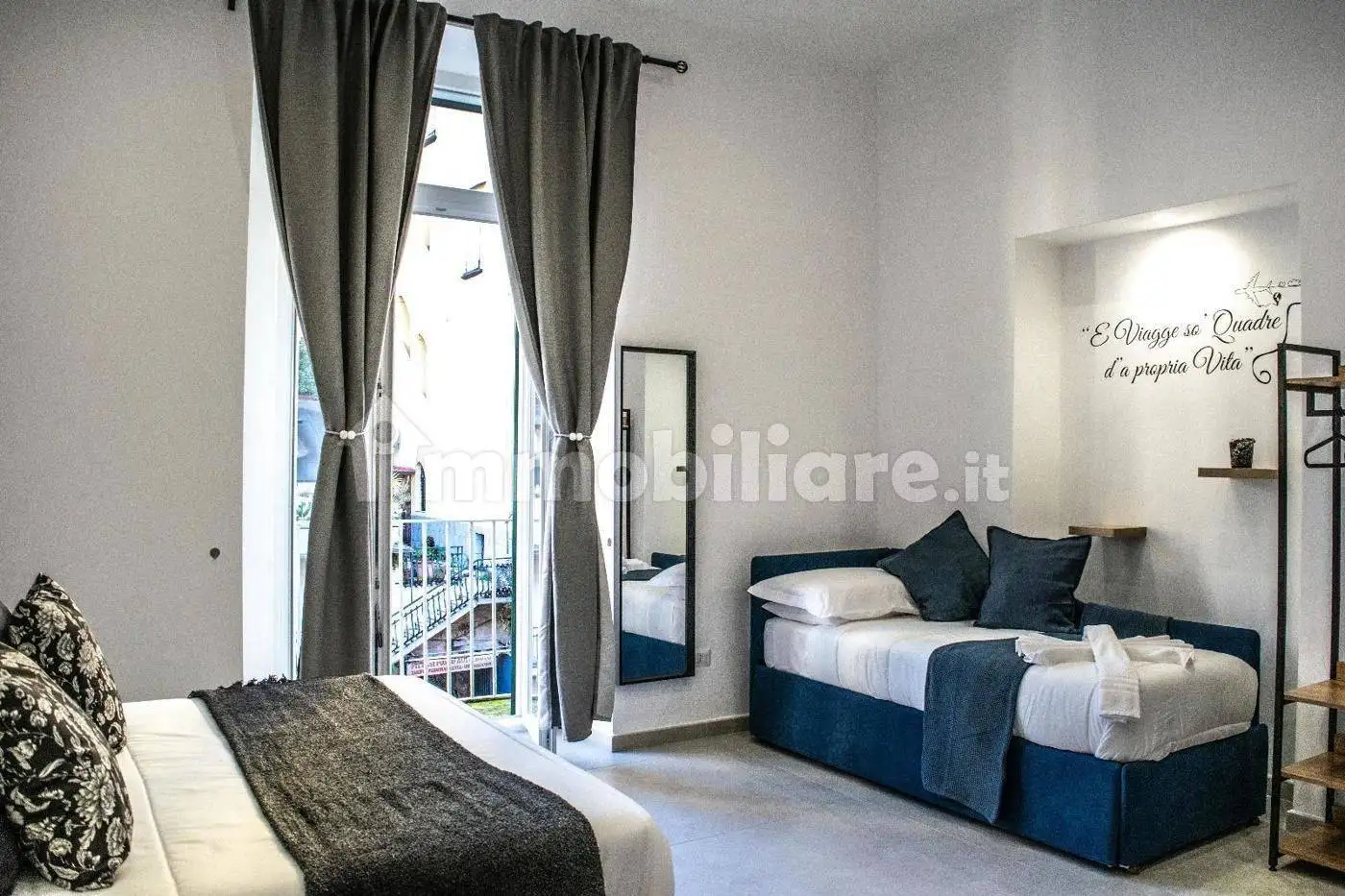 Appartamento in vendita a Napoli