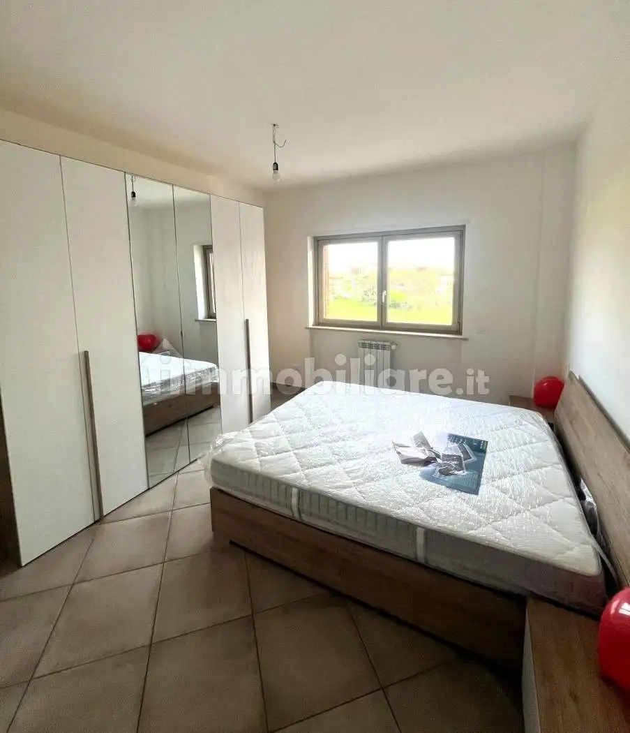 Trilocale via Ascoli 40, Semicentro, Aprilia - foto 4