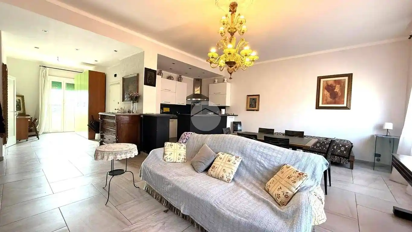 Quadrilocale via La Spezia 74, Villa Fiorelli, Roma - foto 4