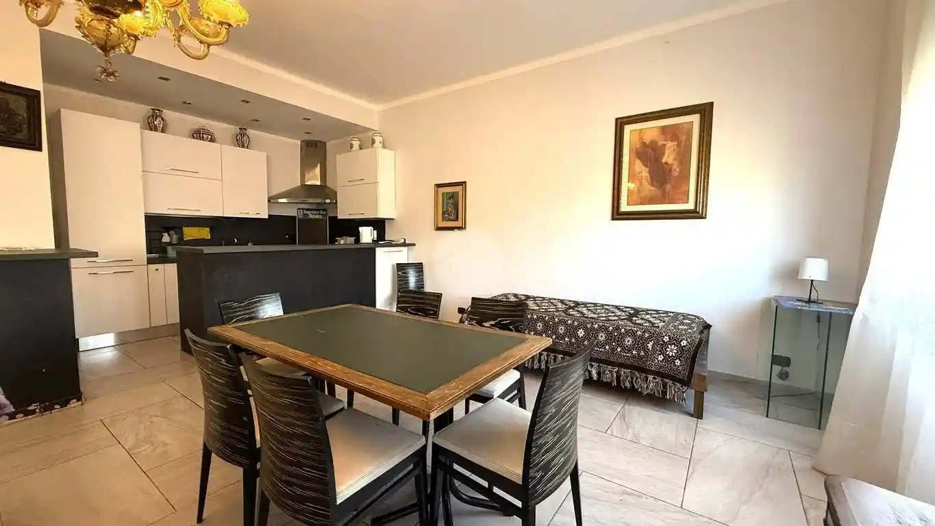 Quadrilocale via La Spezia 74, Villa Fiorelli, Roma - foto 5