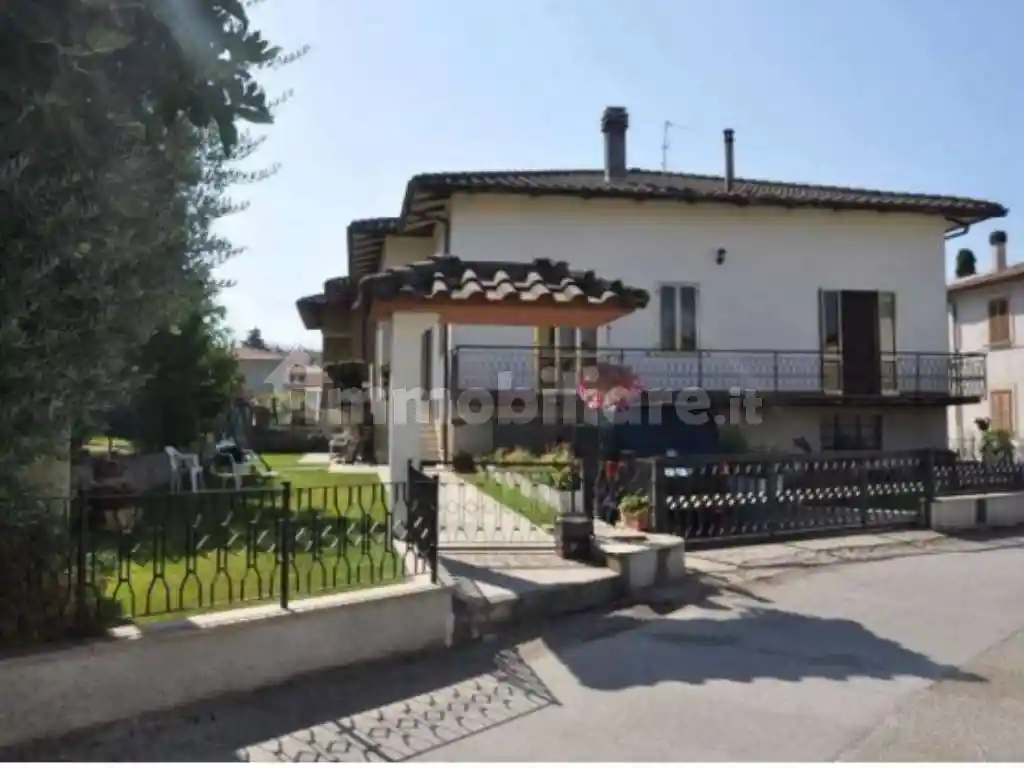 Appartamento in vendita a Foligno