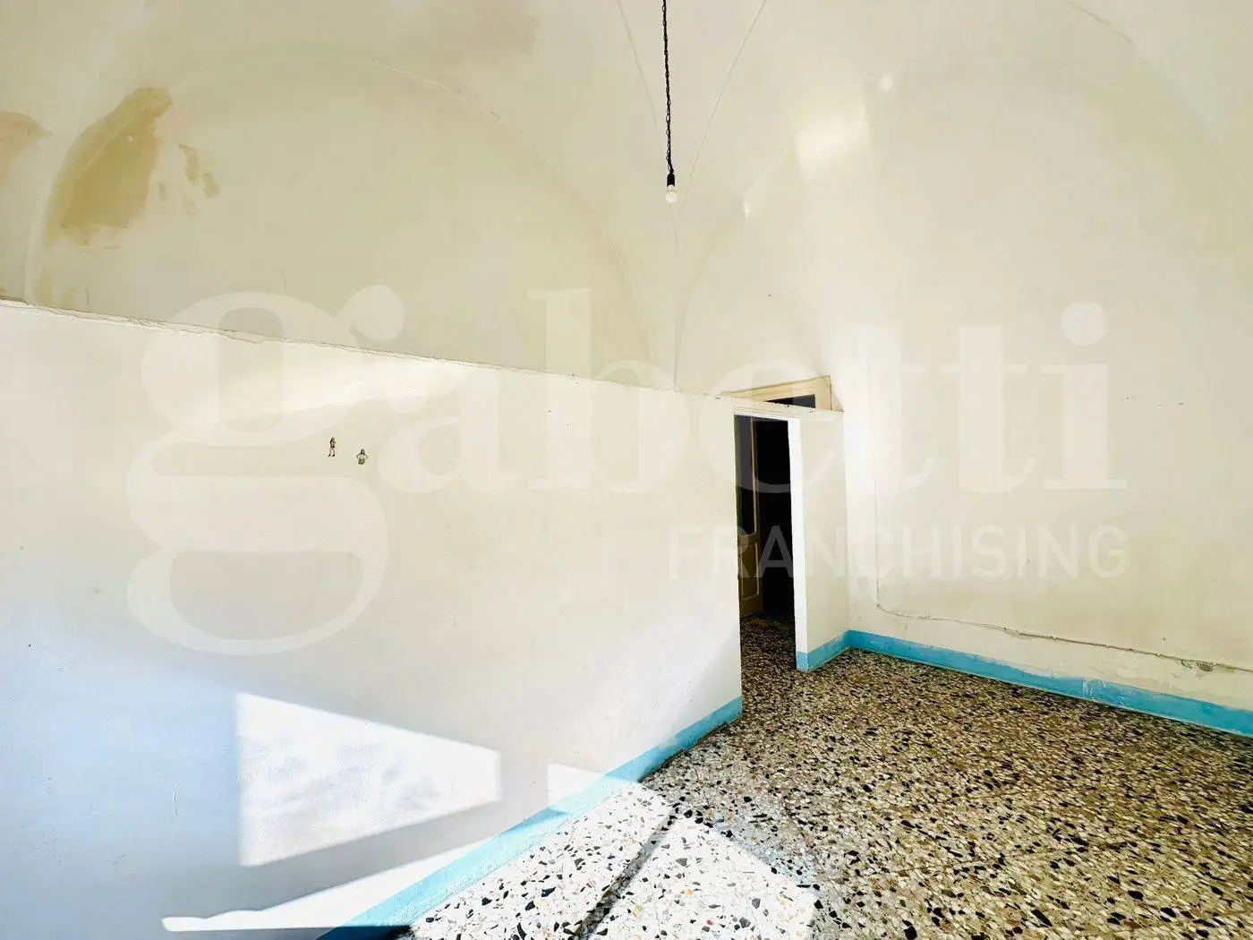 Terratetto unifamiliare 74 m², da ristrutturare, Centro, Alliste - foto 5