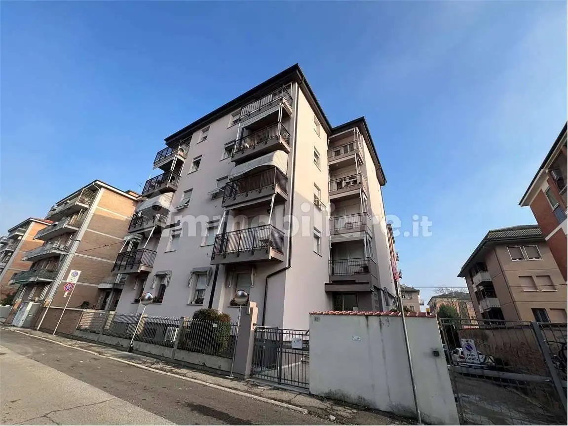 Appartamento in affitto a Ferrara