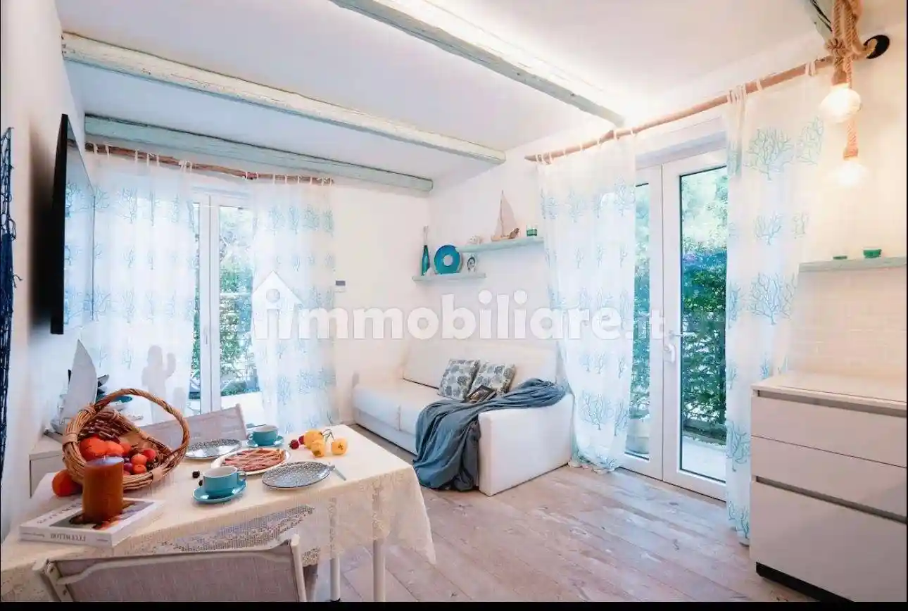 Appartamento in vendita a Andora