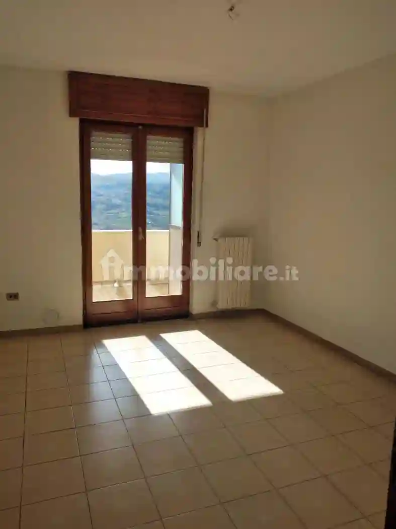 Trilocale viale della Vittoria 42, Centro, Avigliano - foto 4