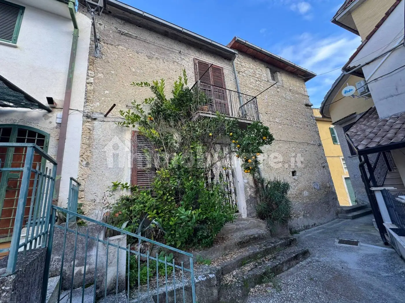 Casa indipendente in vendita a Colfelice