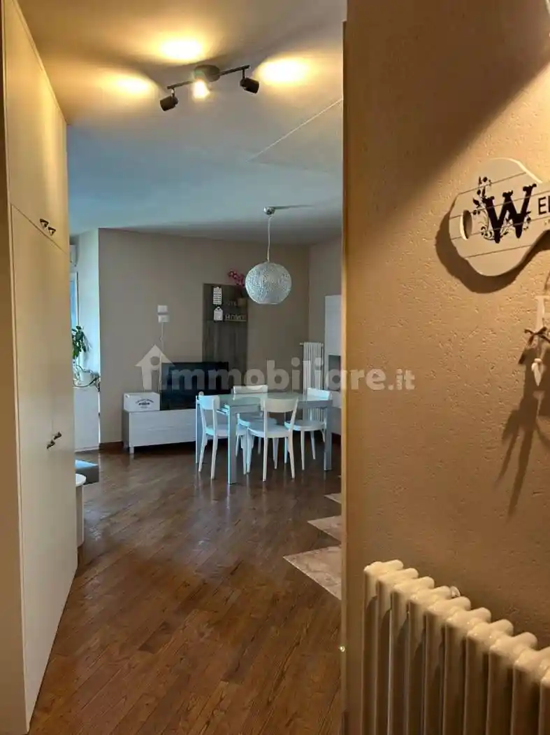 Bilocale corso Camillo Benso di Cavour, Dormelletto - foto 2