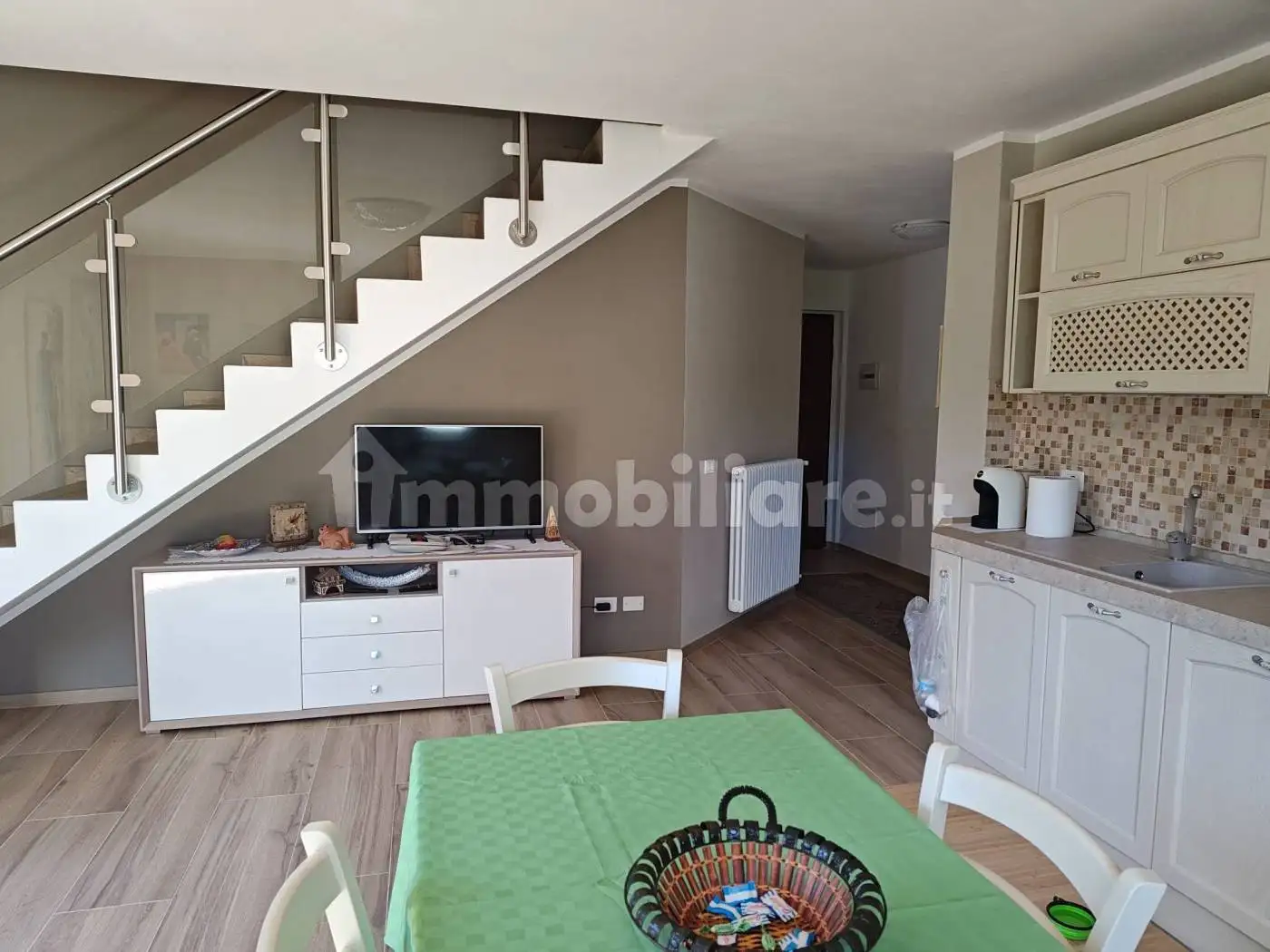 Quadrilocale via Alessandro Volta 84, Lanzo D'Intelvi, Alta Valle Intelvi - foto 3