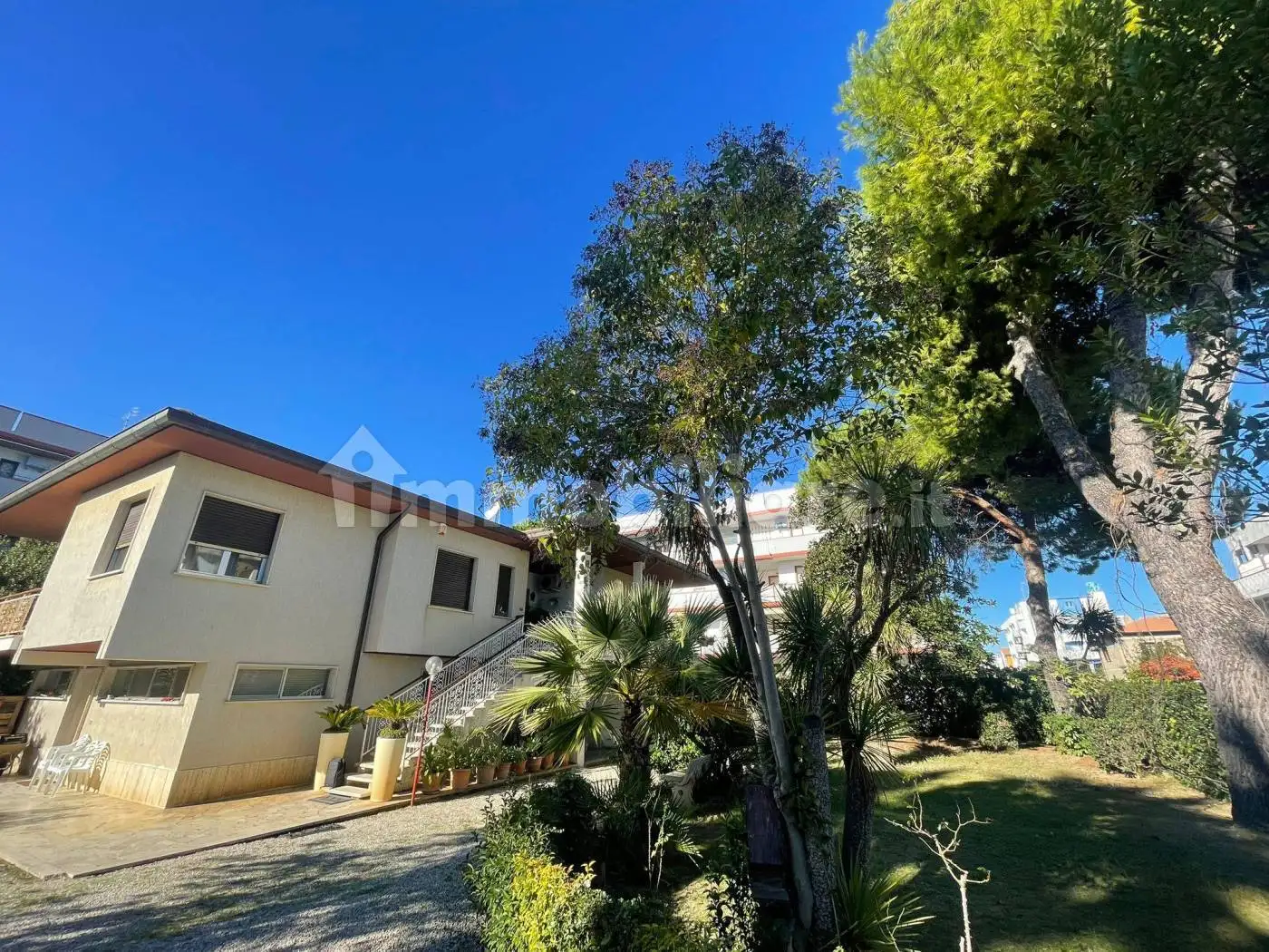 Casa indipendente in vendita a Martinsicuro