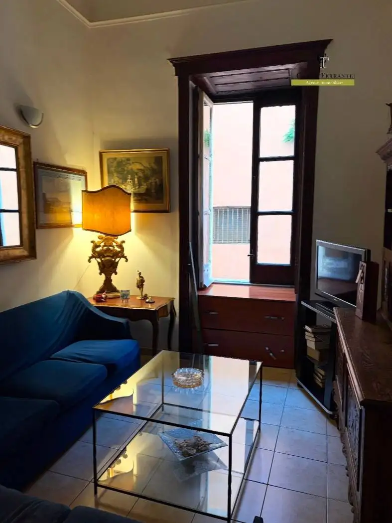 Appartamento in affitto a Napoli