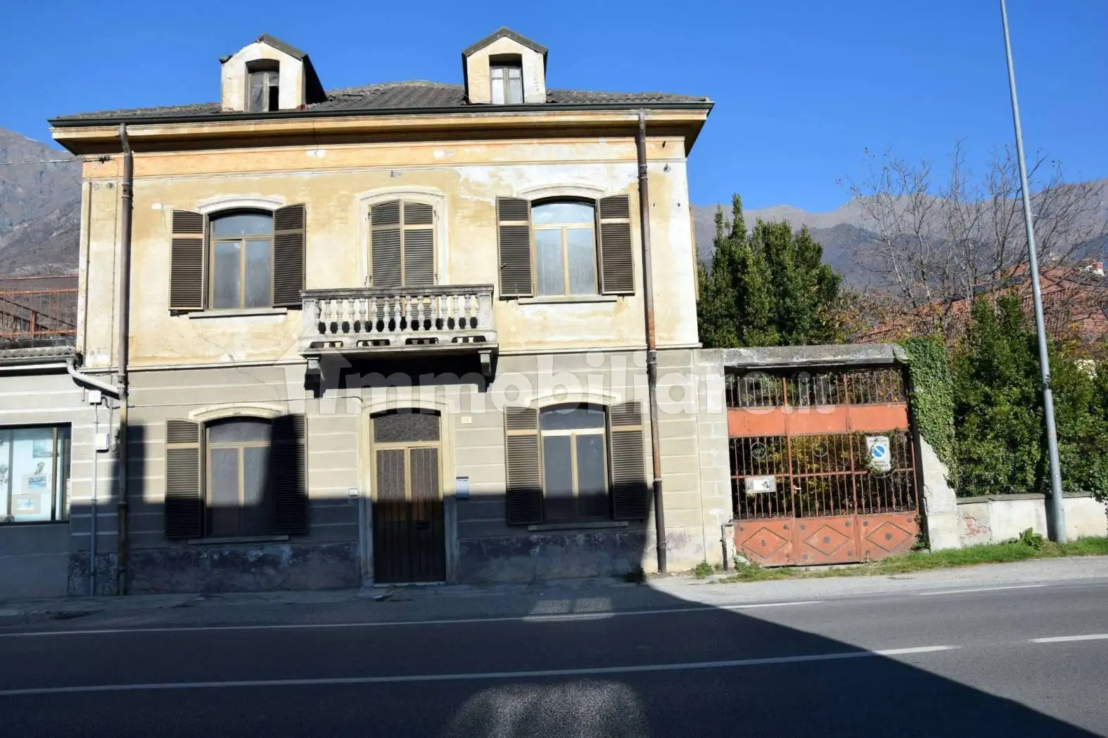 Terratetto plurifamiliare Strada Torino, Centro, Bussoleno - foto 4