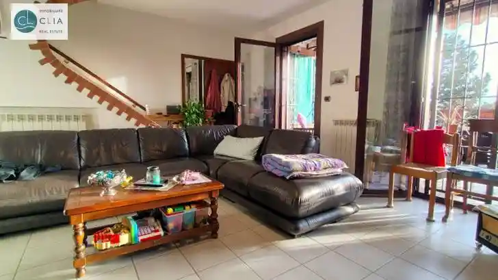 Villa a schiera 5 locali, buono stato, Centro, Viggiù - foto 5