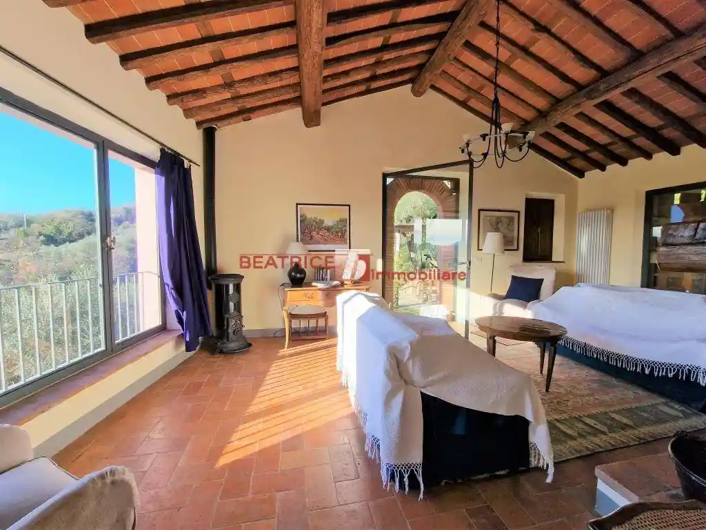 Rustico - Casale in vendita a Lucca