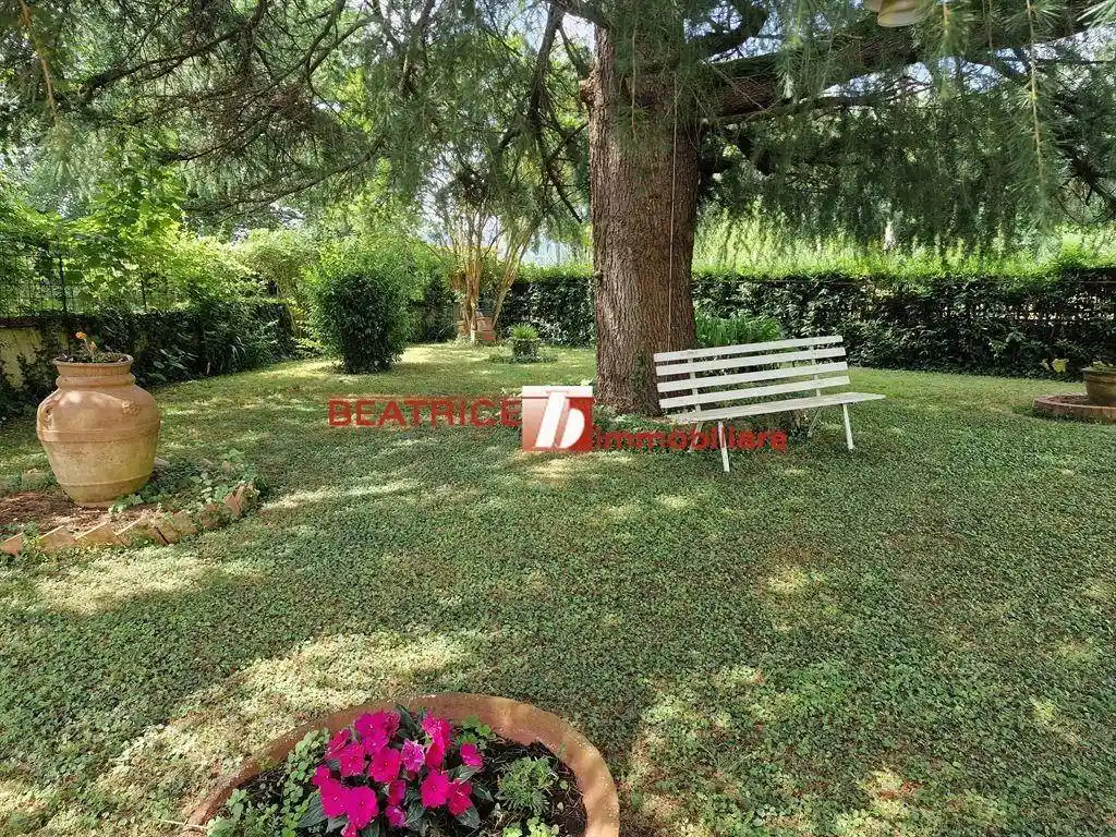 Villa in vendita a Lucca