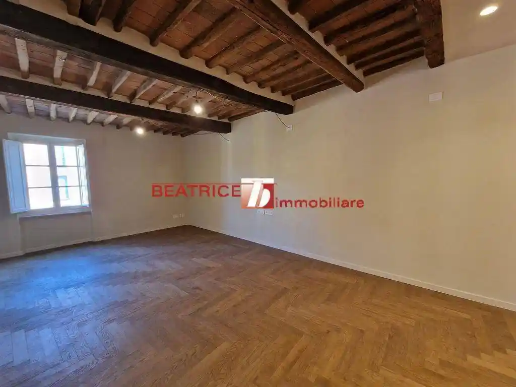 Appartamento piazza Napoleone, Piazza Napoleone - San Michele, Lucca - foto 2