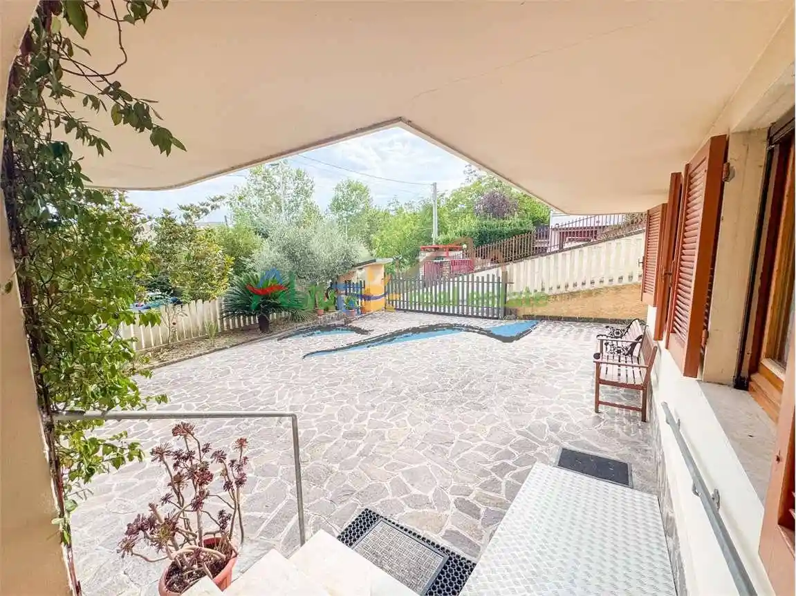 Villa unifamiliare via Sassari, 2, Sambuceto, San Giovanni Teatino - foto 2