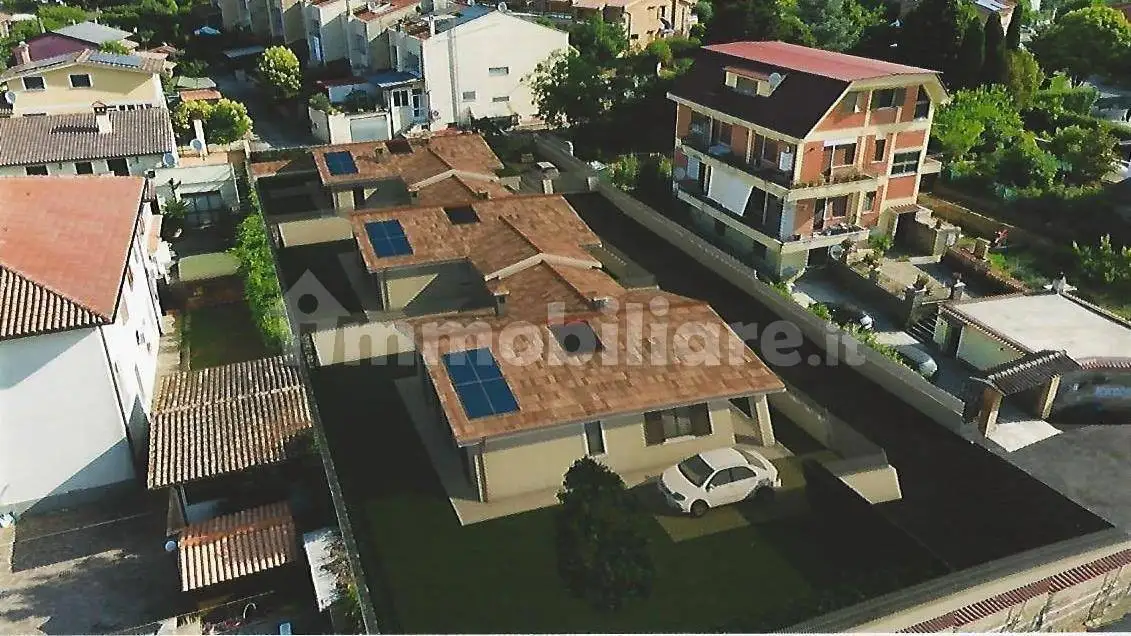 Villa unifamiliare via F. Carradori 18, Centro, Anguillara Sabazia - foto 3