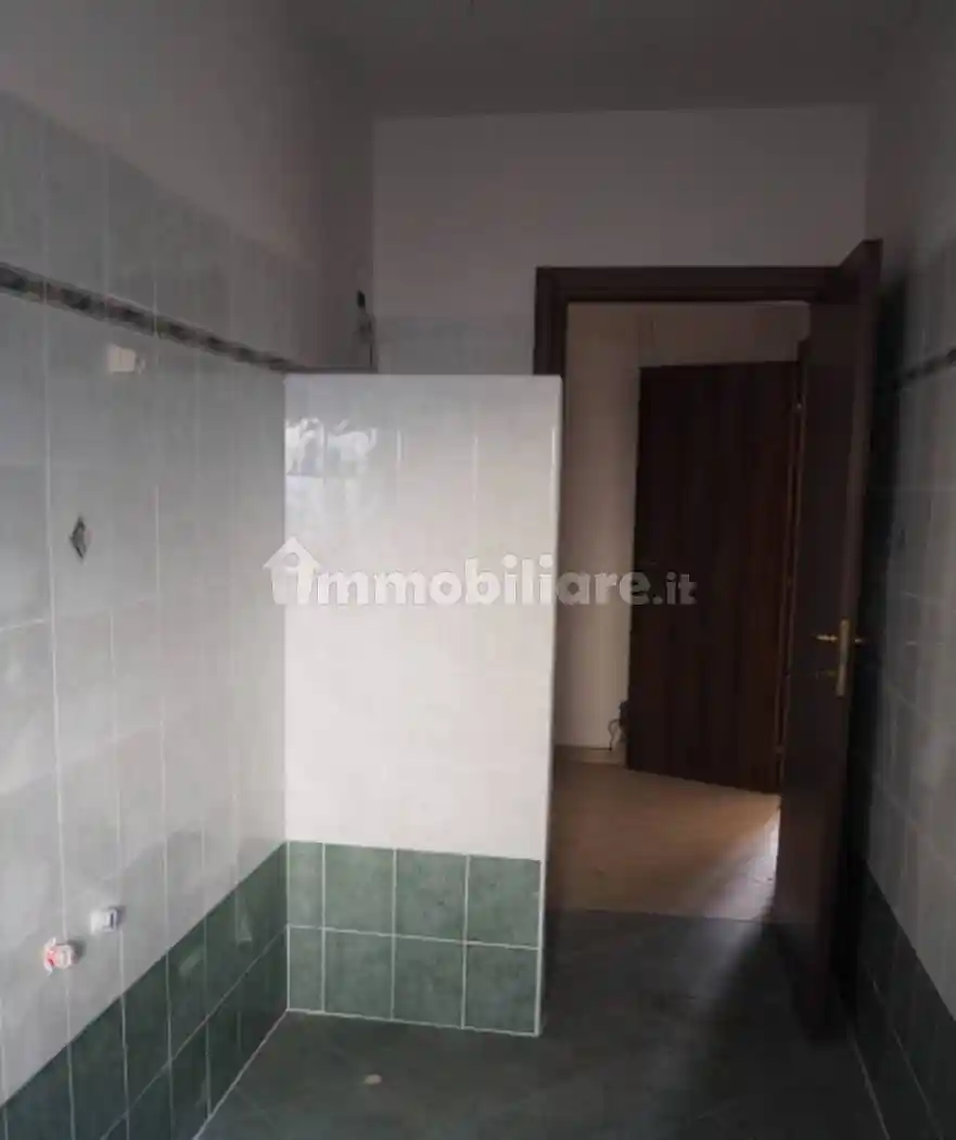 Palazzo - stabile all'asta via Gabriele D'Annunzio, Colonnella - foto 5