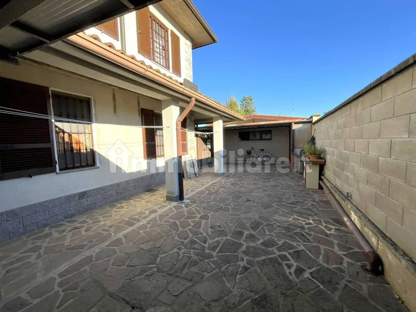 Villa bifamiliare via Papa Giovanni XXIII 42, Belgioioso - foto 4