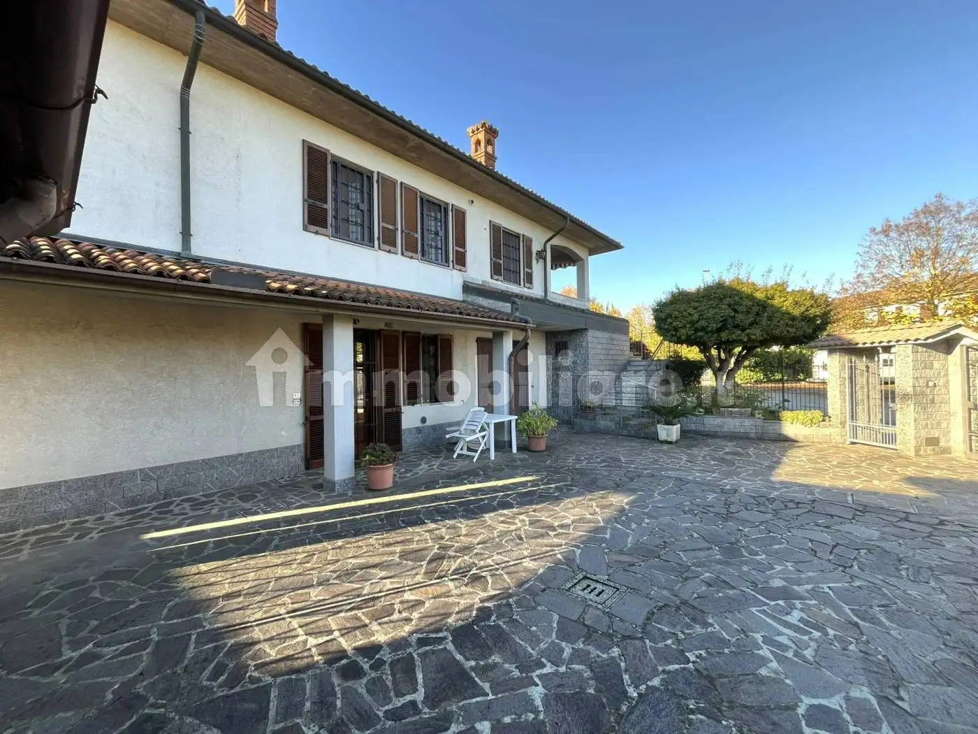 Villa bifamiliare via Papa Giovanni XXIII 42, Belgioioso - foto 5