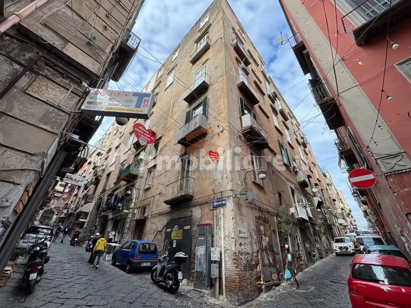 Appartamento in vendita a Napoli