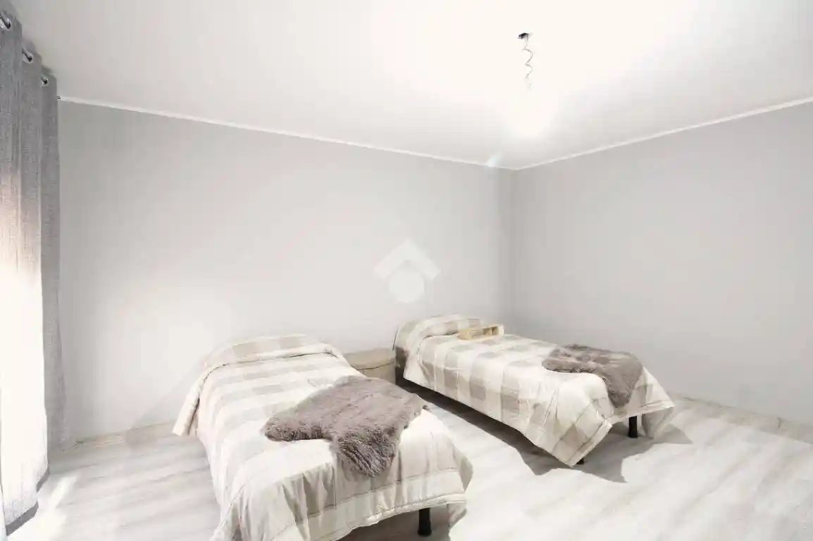 Bilocale via Giacomo Zanella 69, Centro, Monticello Conte Otto - foto 2