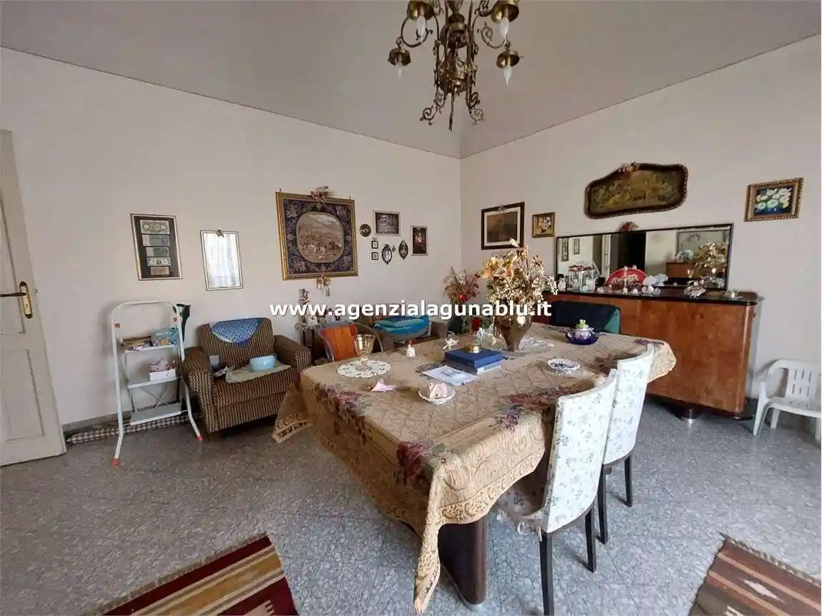 Terratetto unifamiliare via Roma, Centro, Mazara del Vallo - foto 2