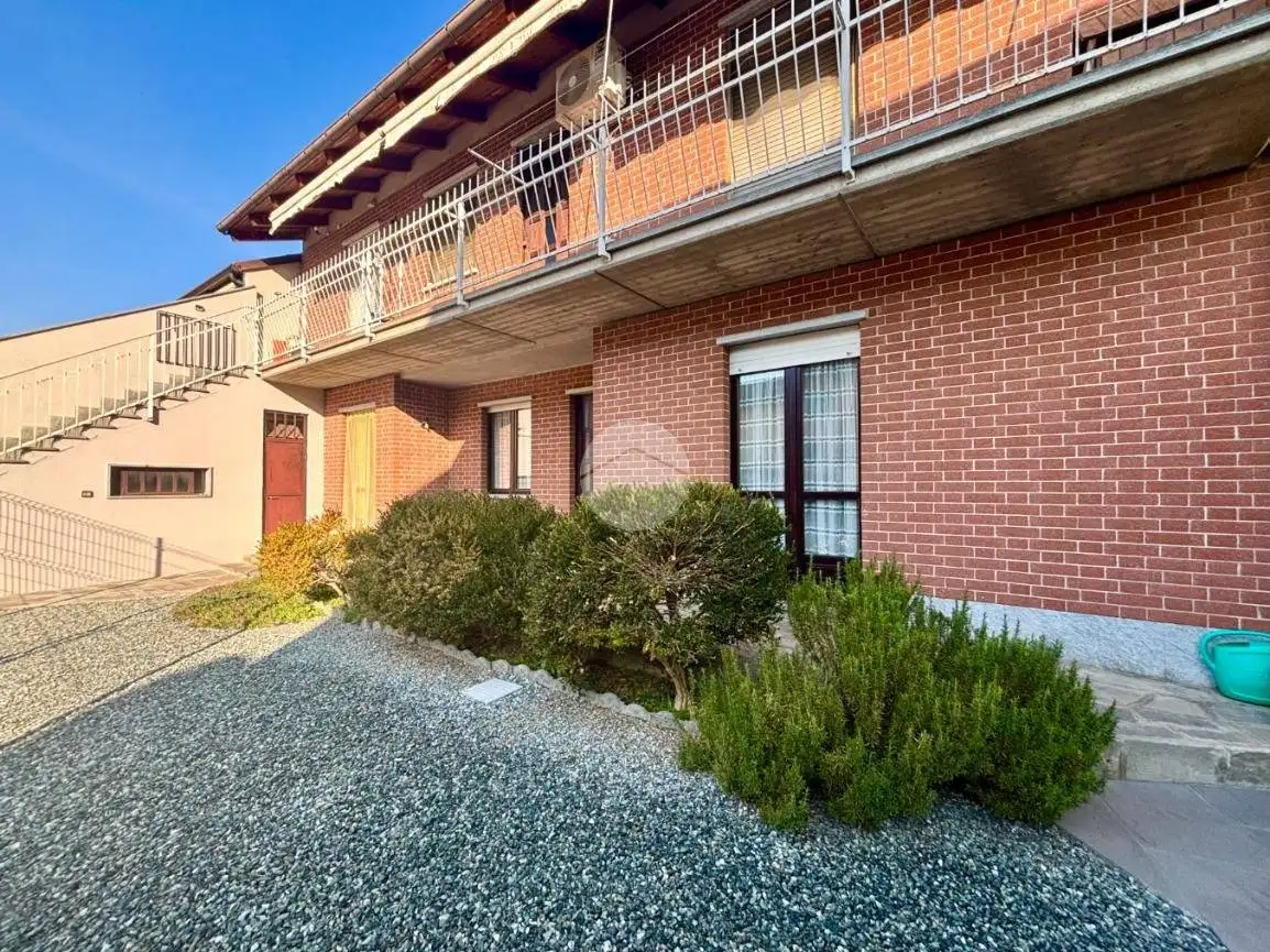 Quadrilocale via Trento, Centro, Castagnole Piemonte - foto 3