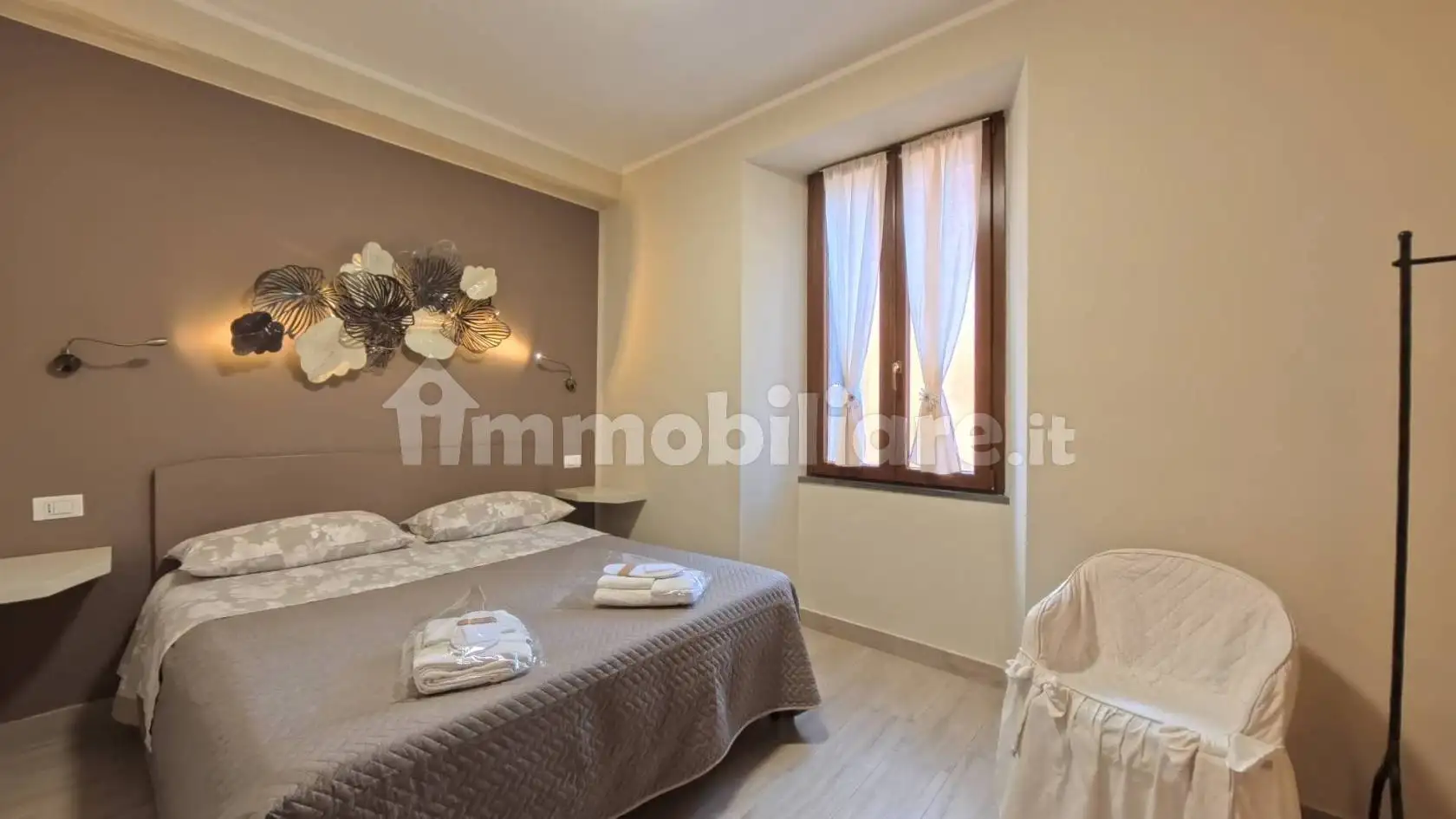 Palazzo - Edificio in vendita a Bagnoregio