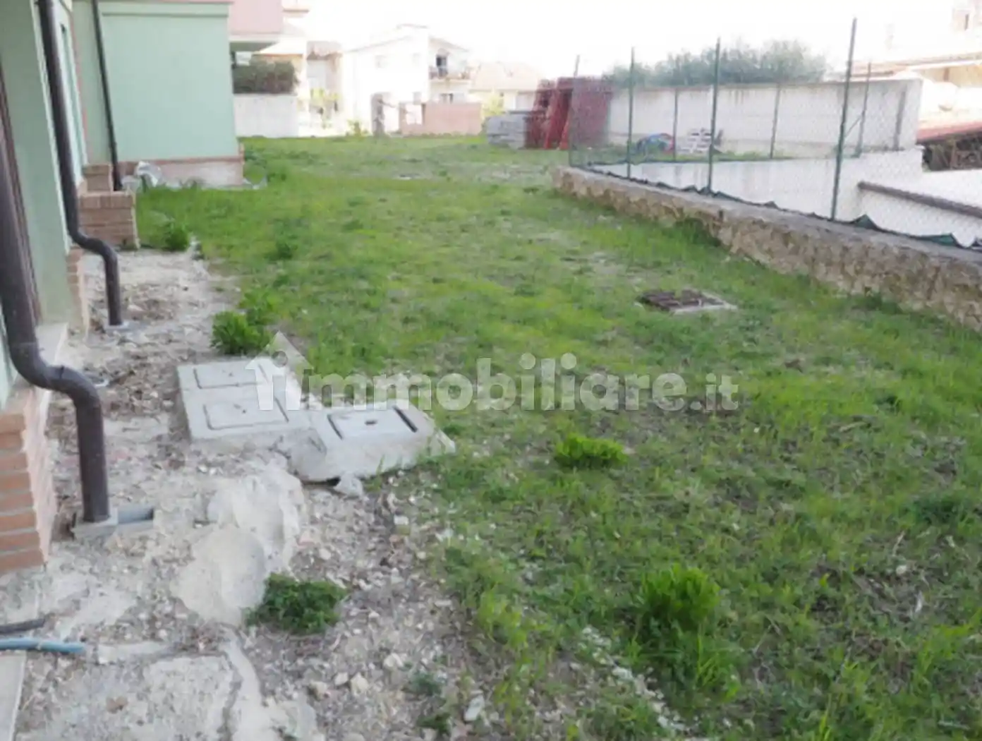 Palazzo - stabile all'asta via Gabriele D'Annunzio, Colonnella - foto 2