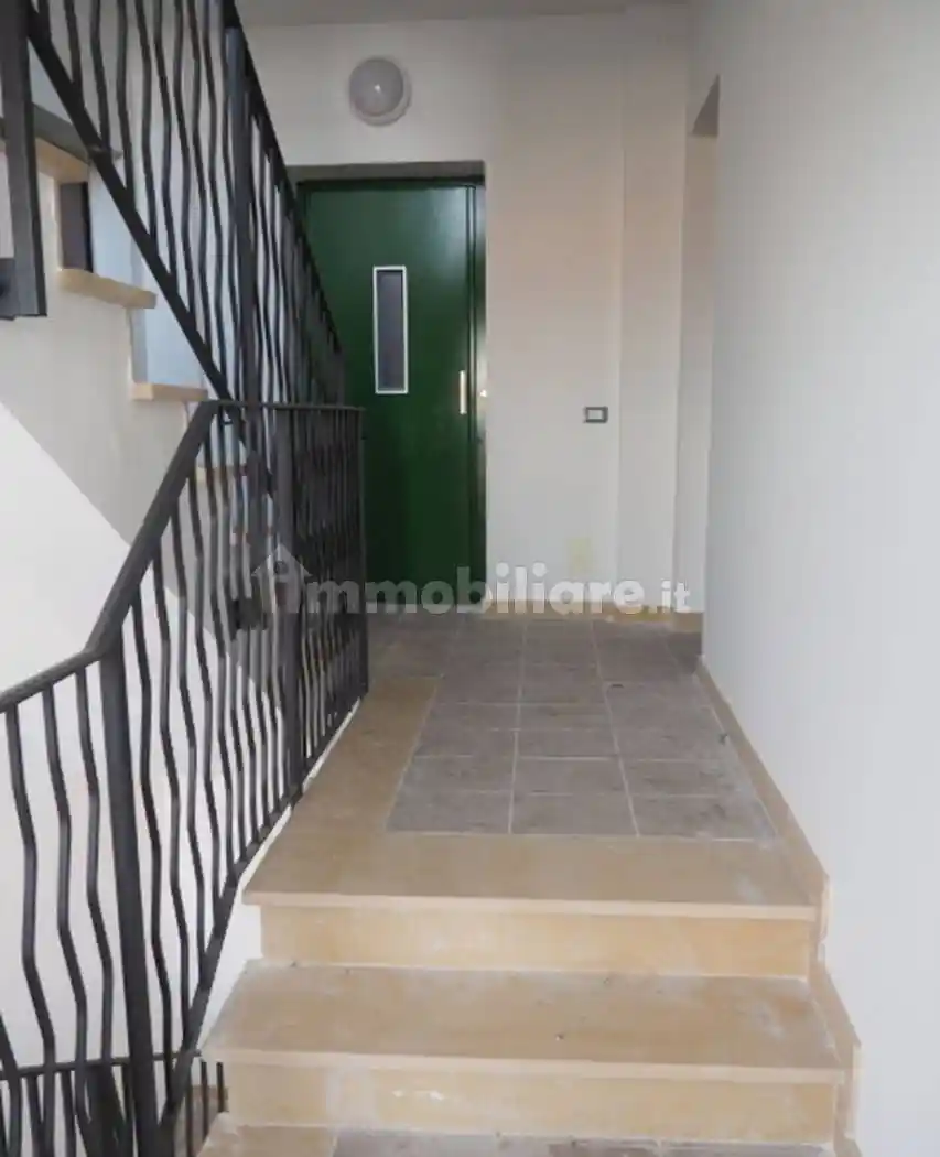 Palazzo - stabile all'asta via Gabriele D'Annunzio, Colonnella - foto 4