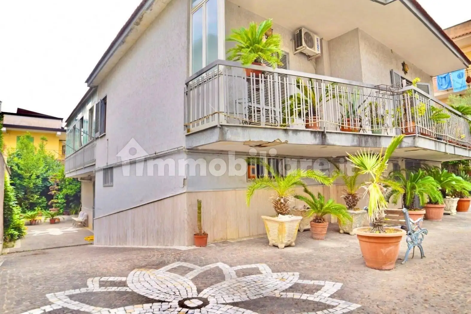 Villa in vendita a Arzano