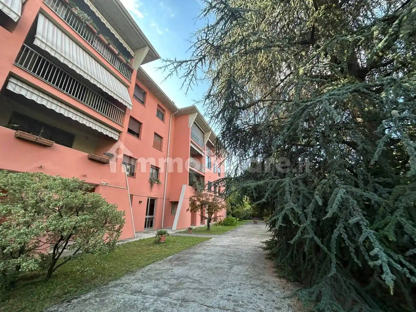 Appartamento in vendita a Parma