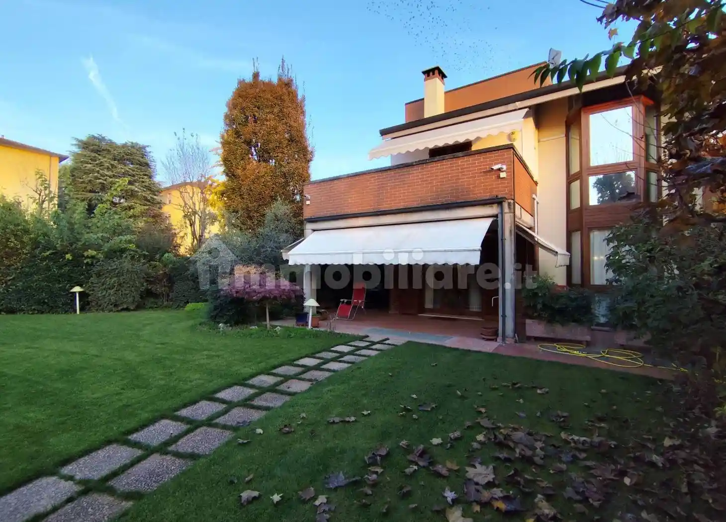 Casa indipendente in vendita a Brescia