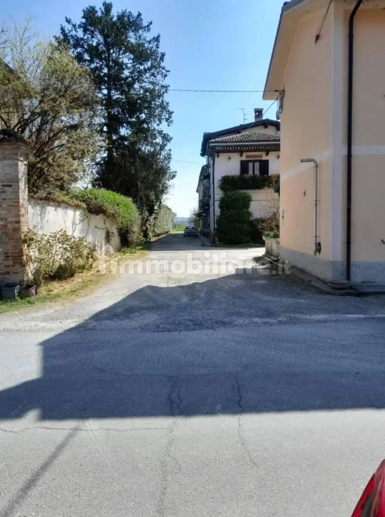 Appartamento in asta a Bressana Bottarone