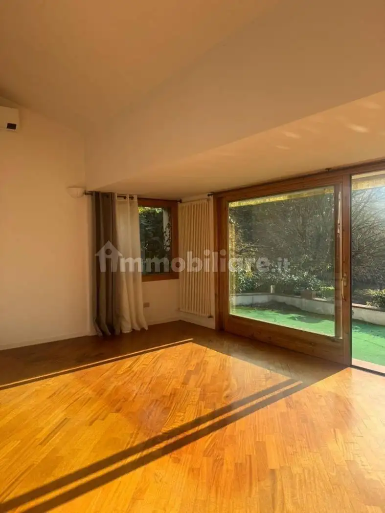 Villa in affitto a Bologna