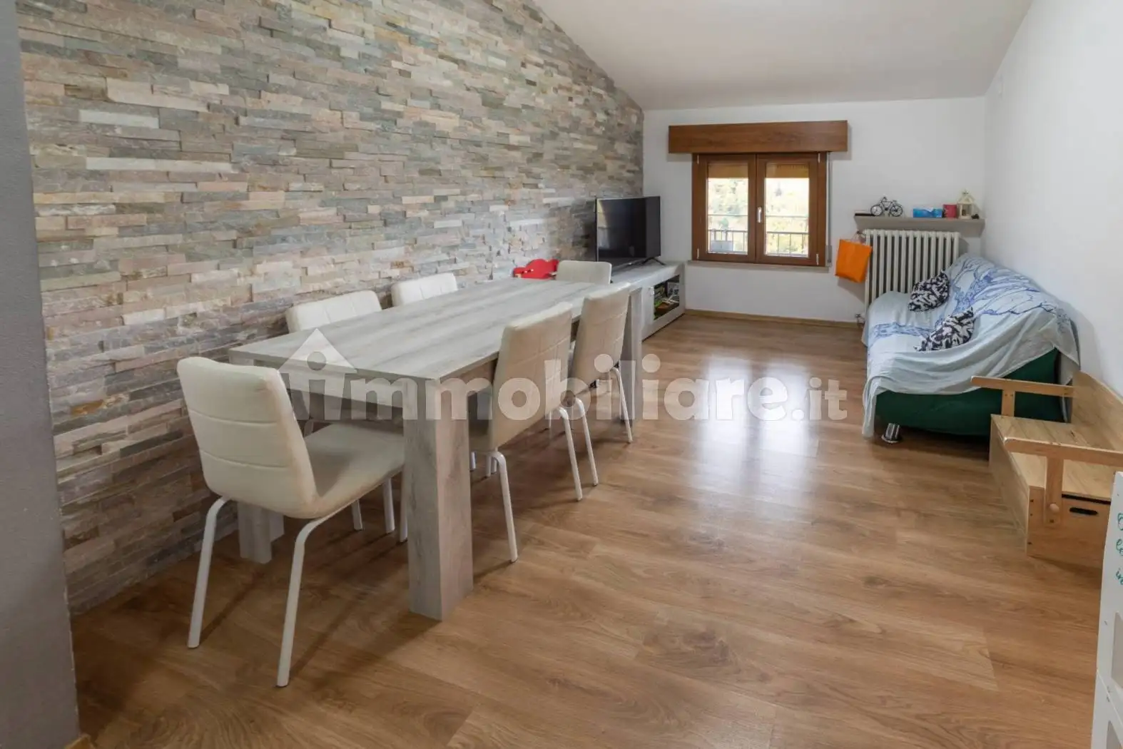 Appartamento in vendita a Castelnovo Ne' Monti