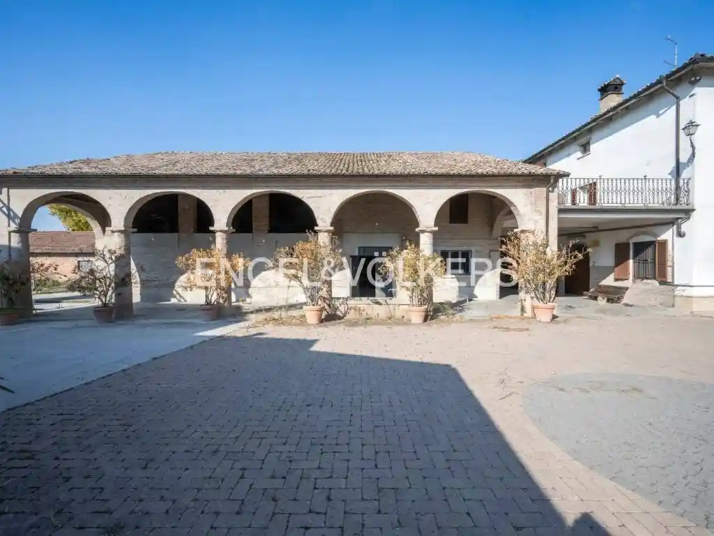 Villa in vendita a Parma