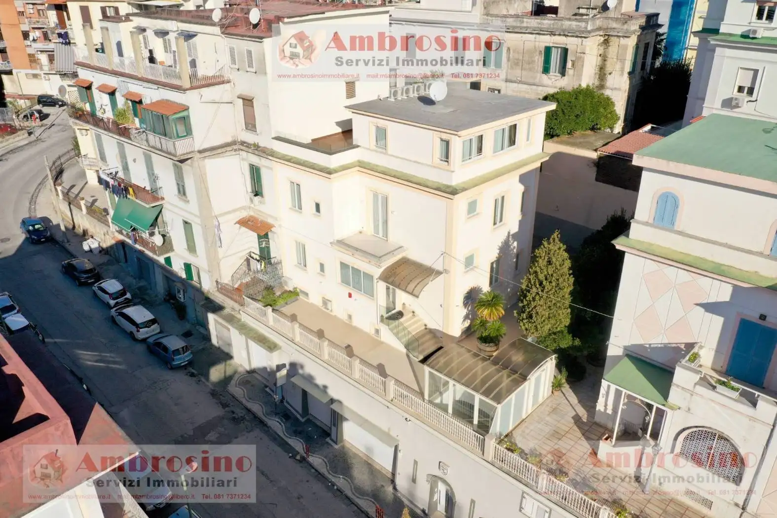 Villa in vendita a Napoli