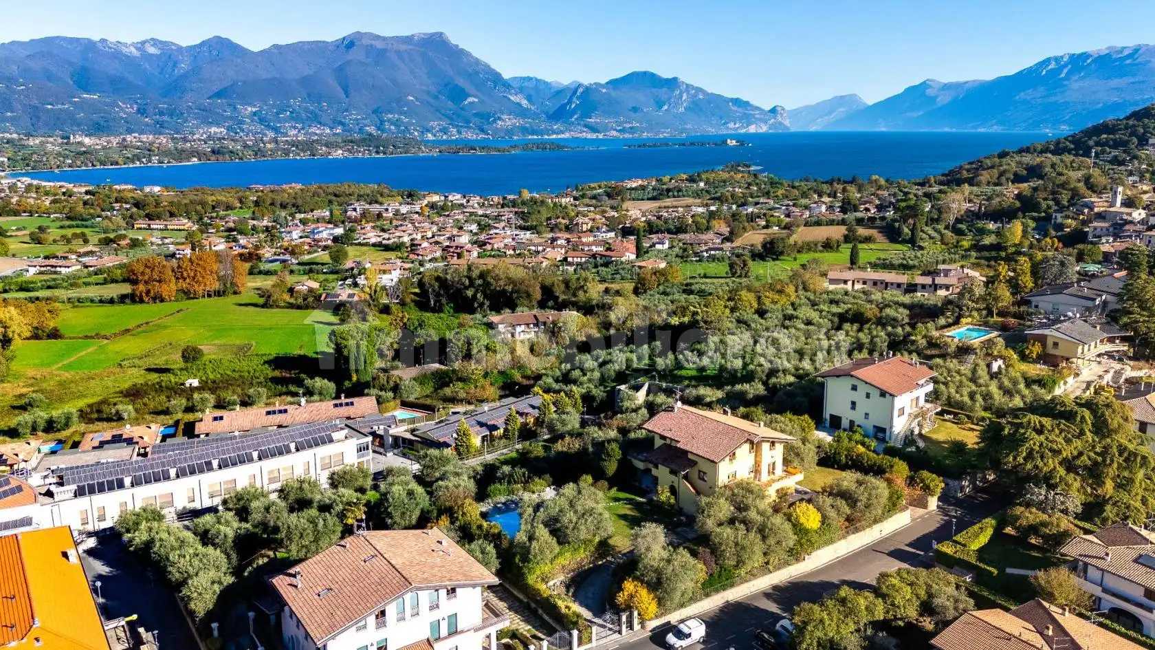 Villa in vendita a Manerba del Garda