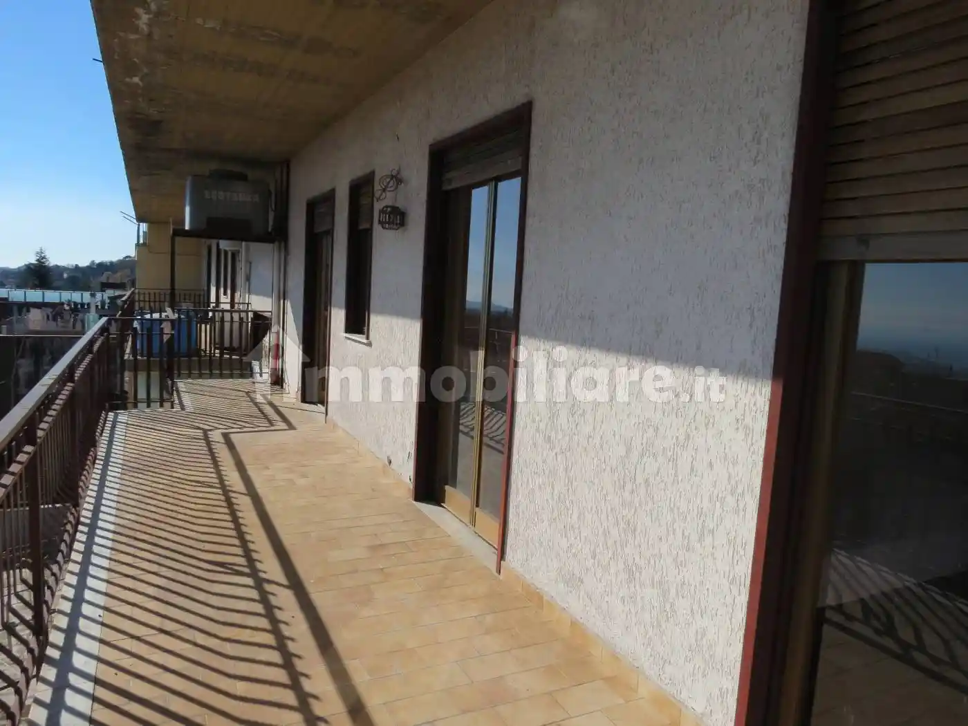 Quadrilocale via Giuseppe Garibaldi 142, Centro, Zafferana Etnea - foto 3