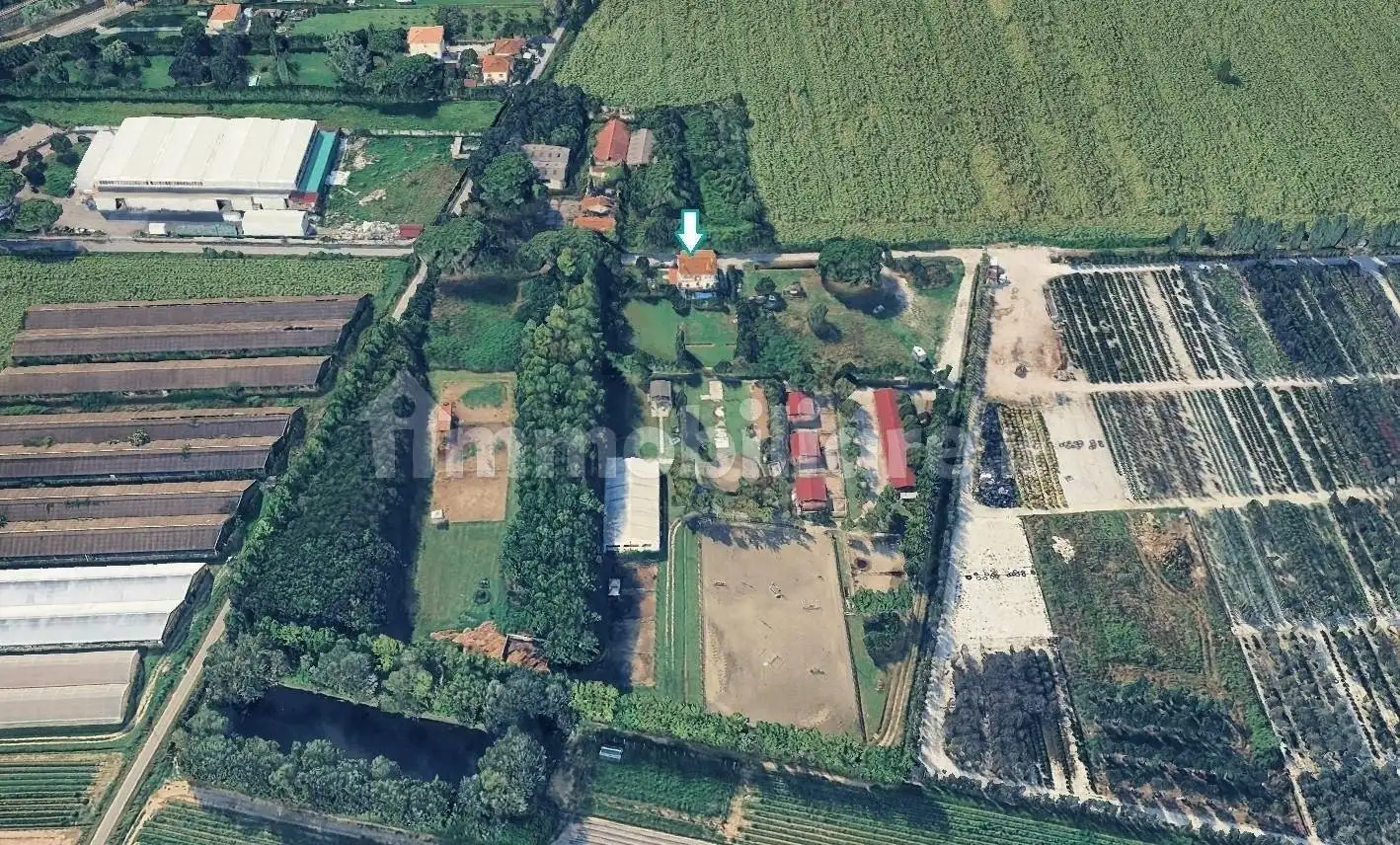 Villa in asta a San Giuliano Terme