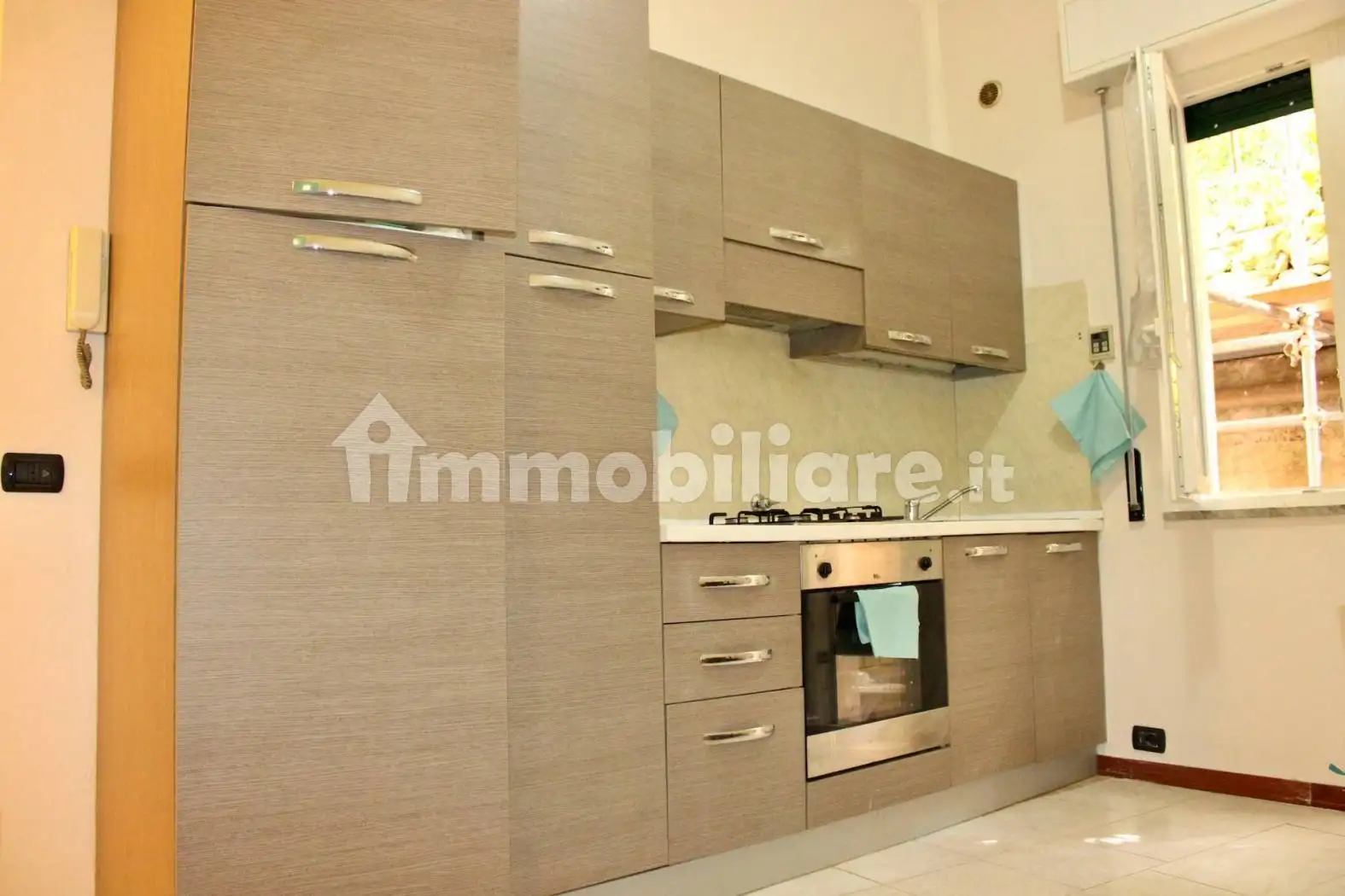 Appartamento in vendita a Genova