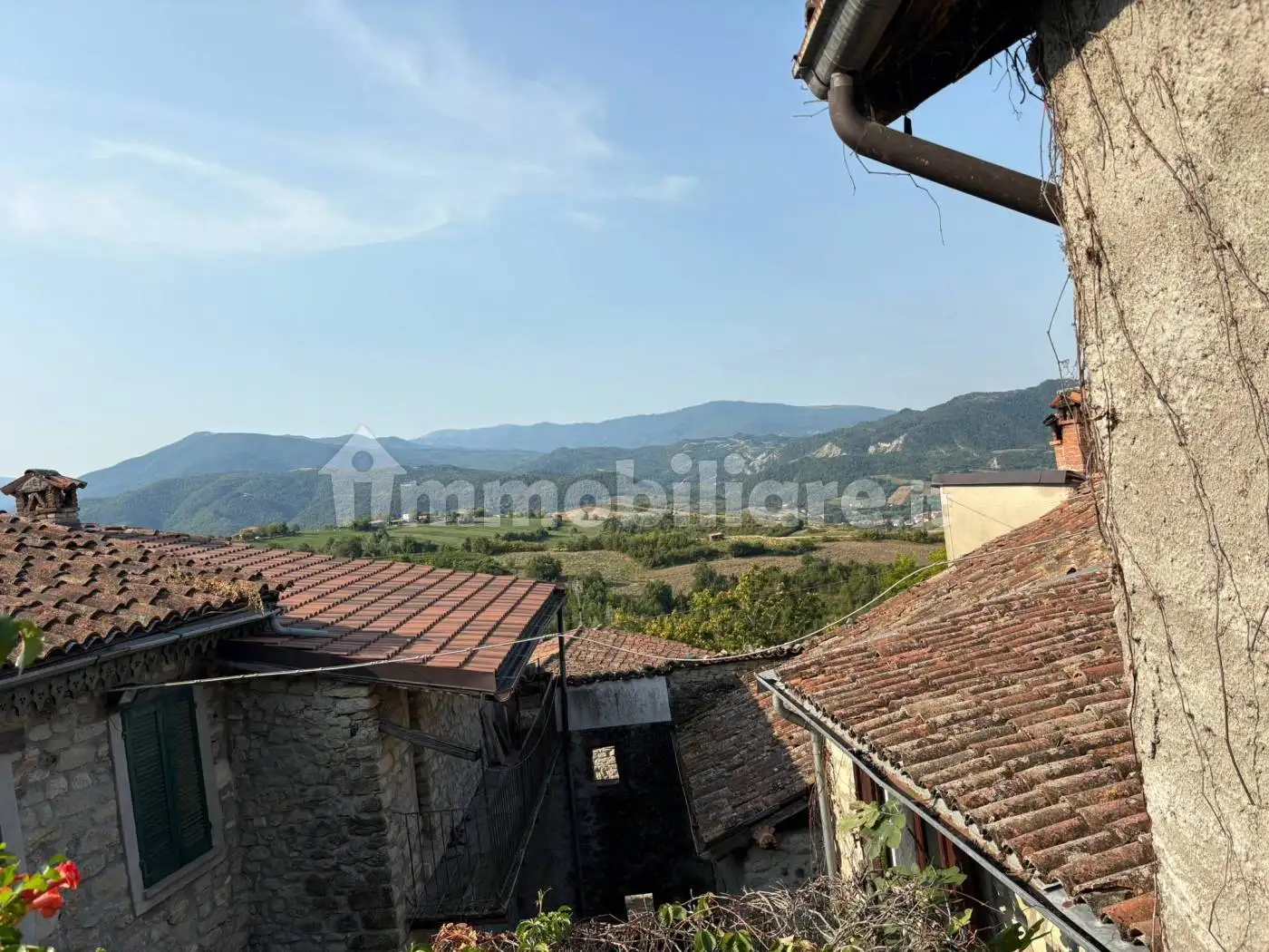 Appartamento in asta a Val di Nizza