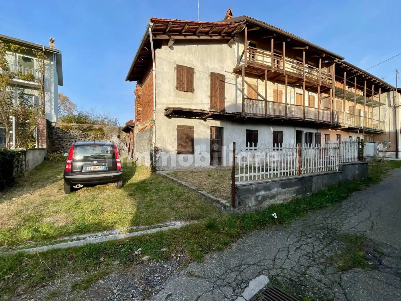 Rustico - Casale in vendita a Magnano