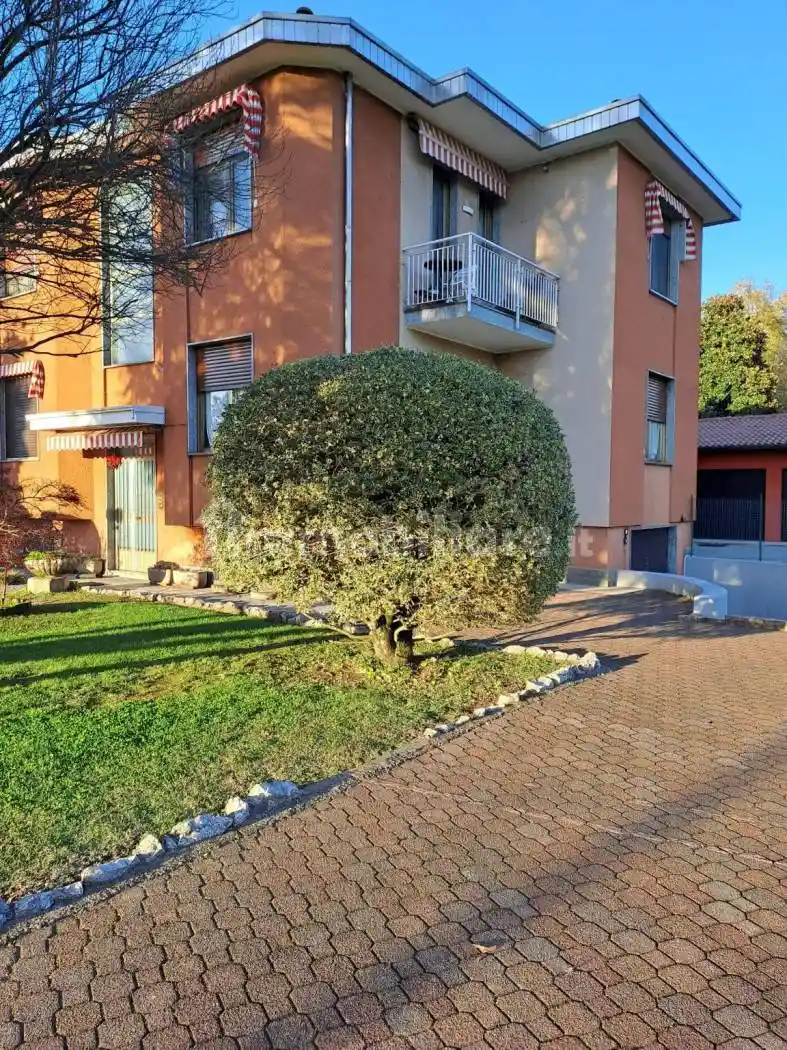 Bilocale via Somma Lombardo 75, Vergiate - foto 4