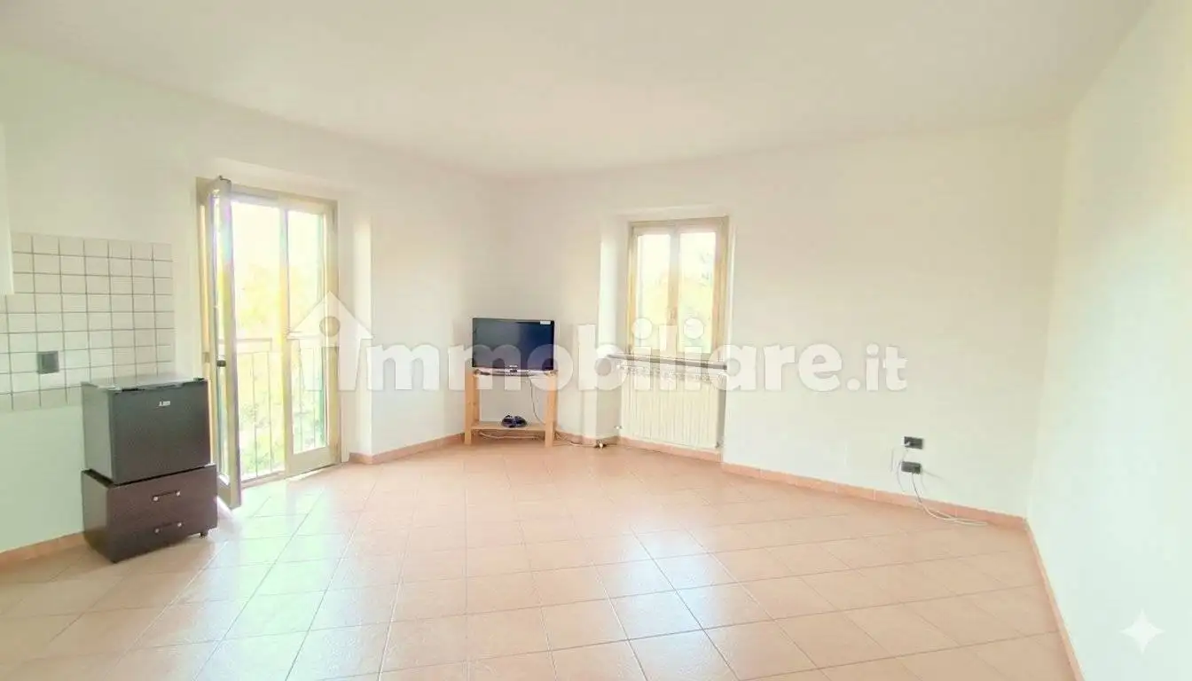 Appartamento in vendita a Vedano Olona