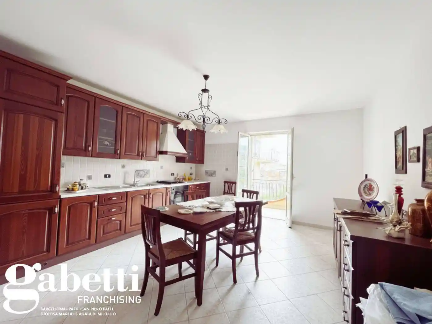 Appartamento in vendita a Sant'Agata di Militello