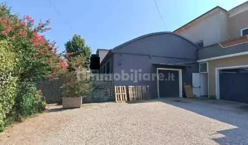 Casa indipendente in vendita a Castelmassa