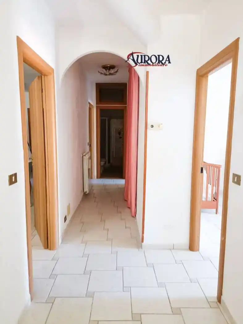 Appartamento buono stato, piano terra, Centro Storico, Terracina - foto 5